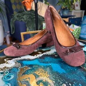 Clarks burgundy suede leather ballet flats inspired kitten heels